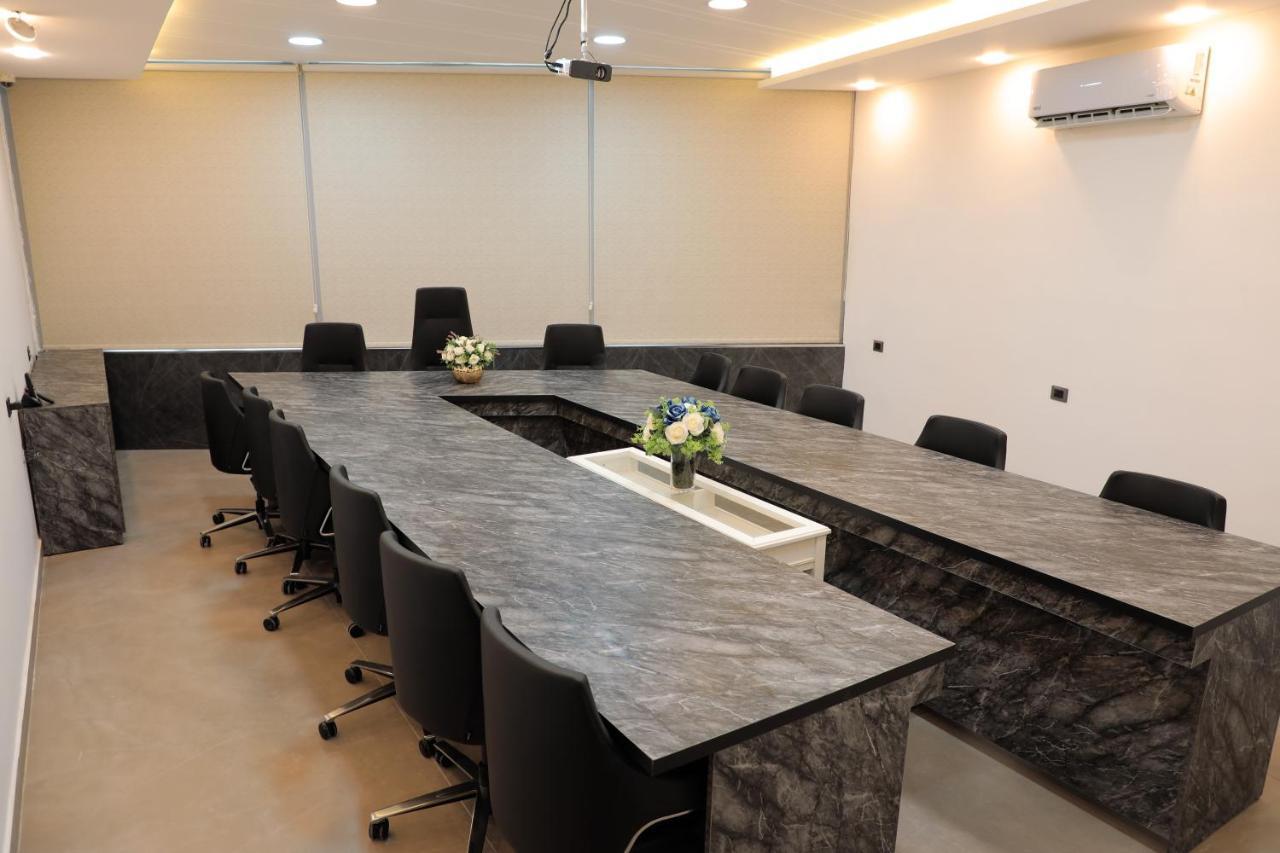 Hotel Nishan